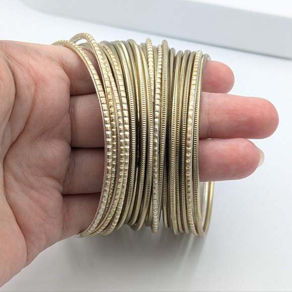 Gold tone bangle stack - Picture 2 of 3